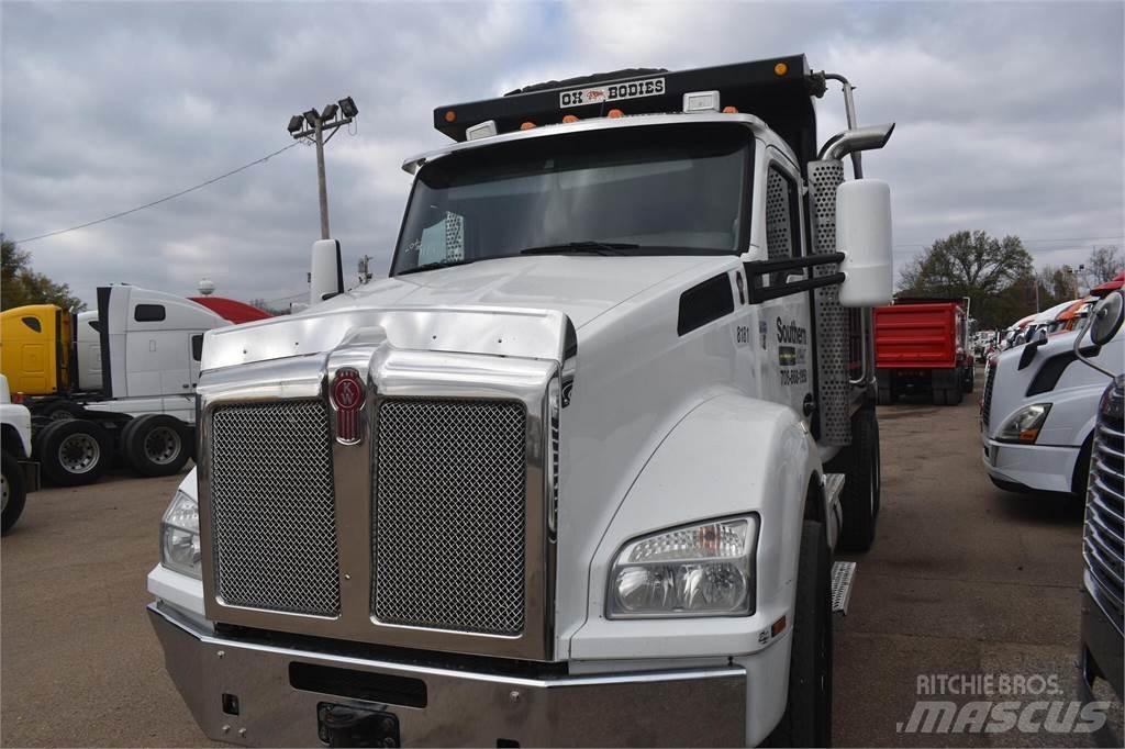 Kenworth T880 自卸式货车
