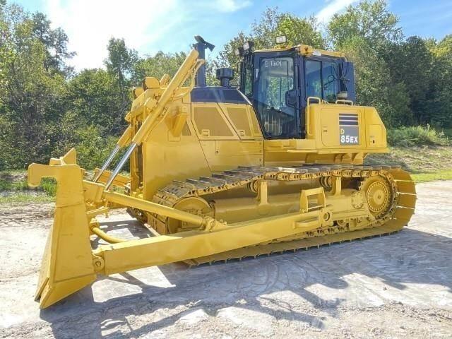 Komatsu D85EX 履带式推土机
