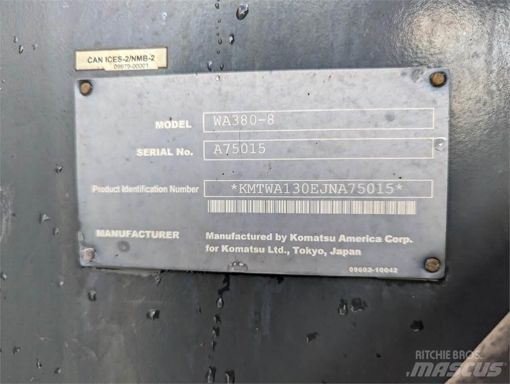 Komatsu WA380-8 轮式装载机