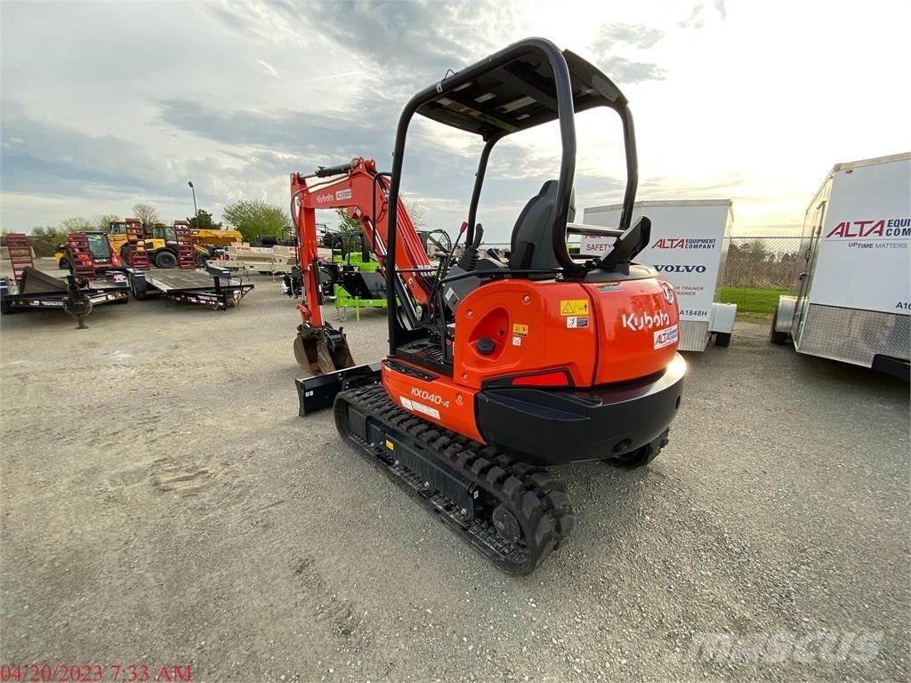 Kubota KX040-4 小型挖掘机
