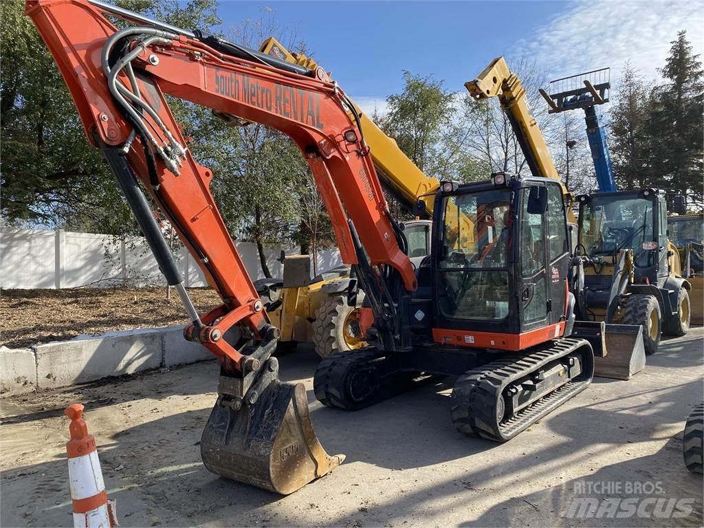 Kubota KX080 履带挖掘机