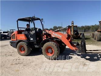 Kubota R530 轮式装载机