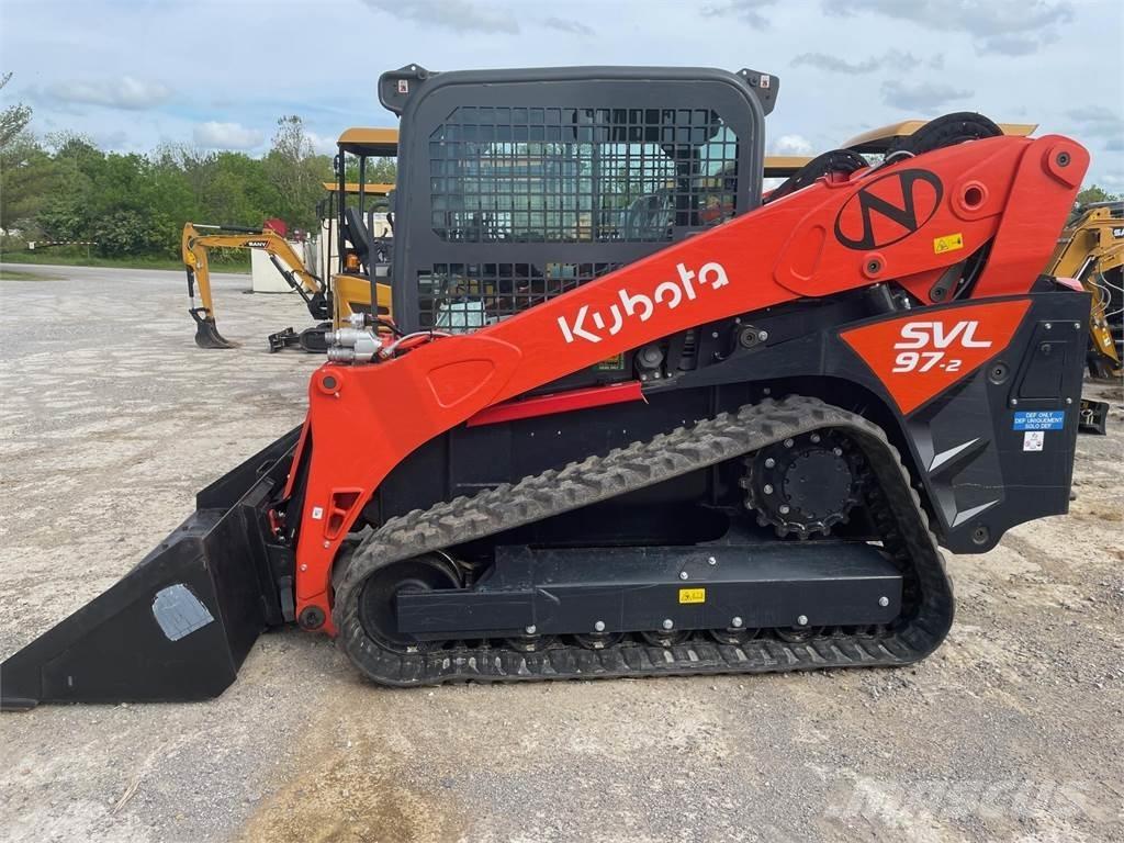 Kubota SVL97-2 滑移装载机