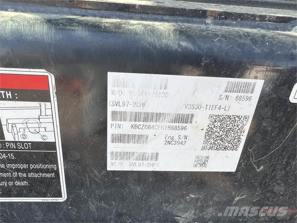 Kubota SVL97-2 滑移装载机
