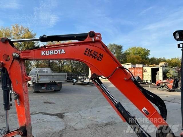 Kubota U35 小型挖掘机