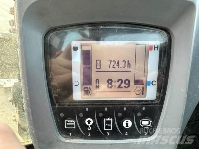 Kubota U35 小型挖掘机
