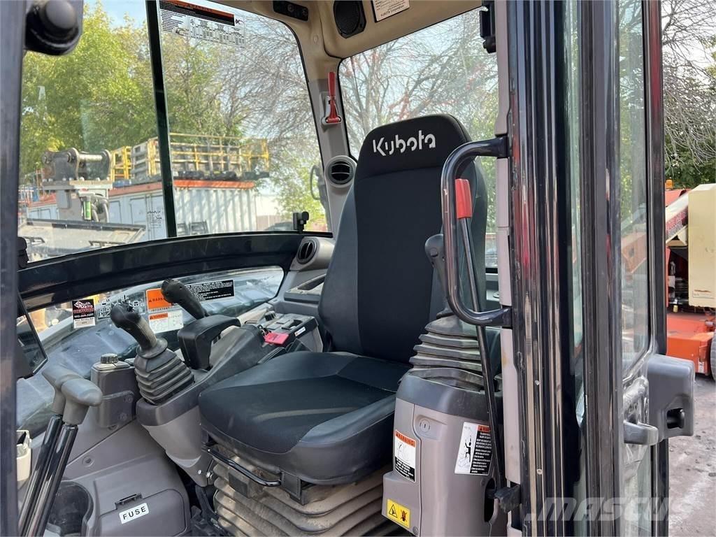 Kubota U55-5 小型挖掘机