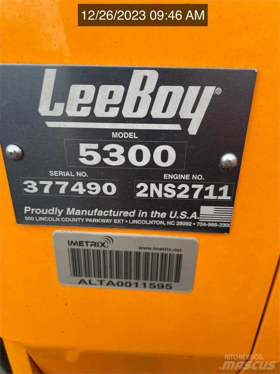 LeeBoy 5300 沥青摊铺机