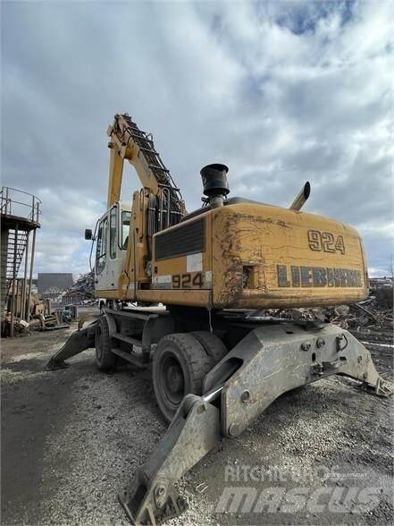 Liebherr A924C 工业挖掘机