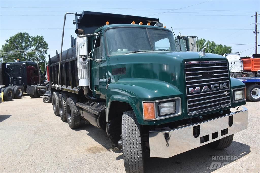 Mack CH613 自卸式货车