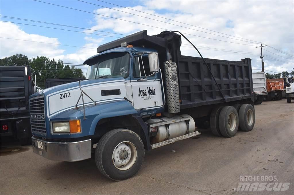 Mack CH613 自卸式货车
