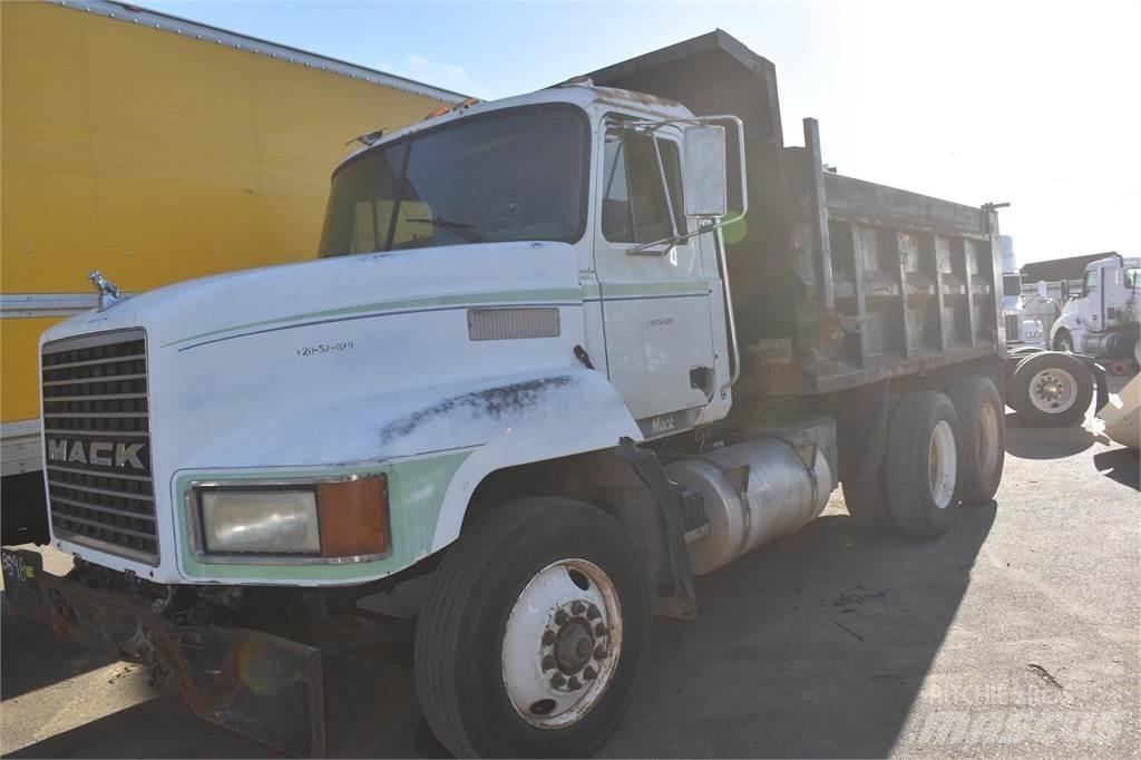 Mack CH613 自卸式货车