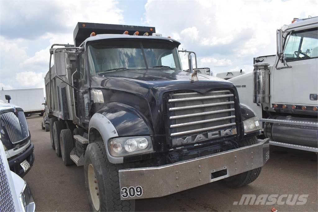 Mack GRANITE GU713 自卸式货车