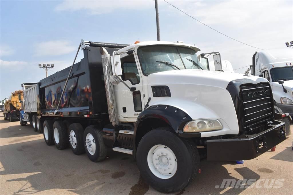 Mack GRANITE GU813 自卸式货车