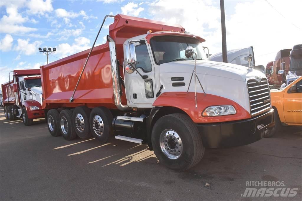 Mack VISION CX612 自卸式货车