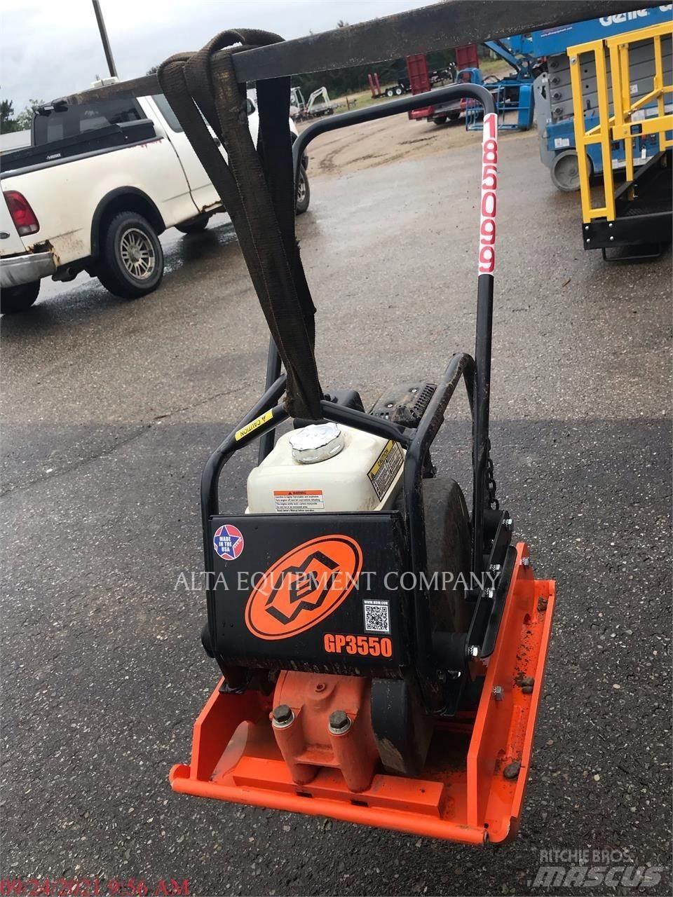 MBW GP3550 拖式振动压路机