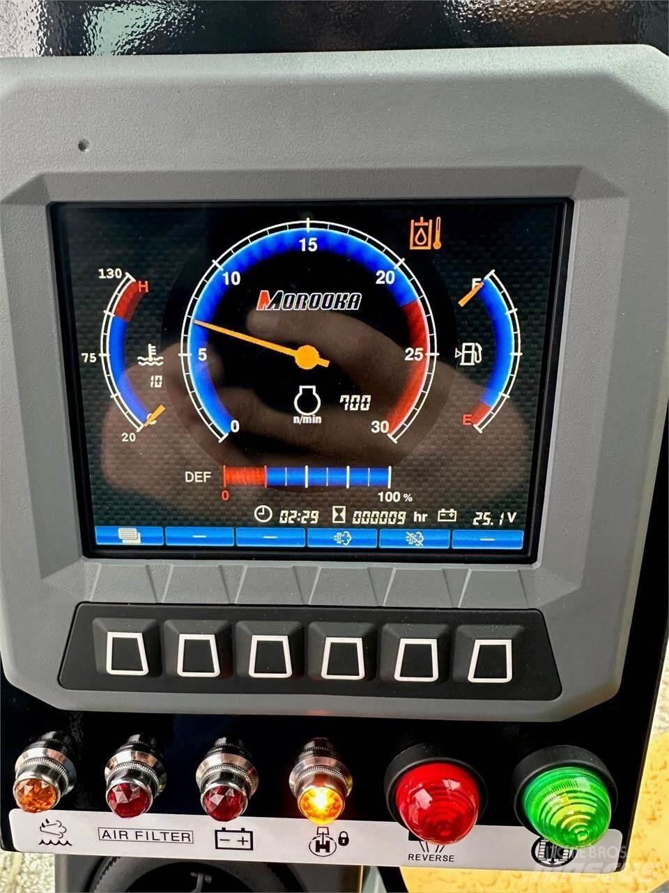 Morooka MST1500VDR 履带式自卸车