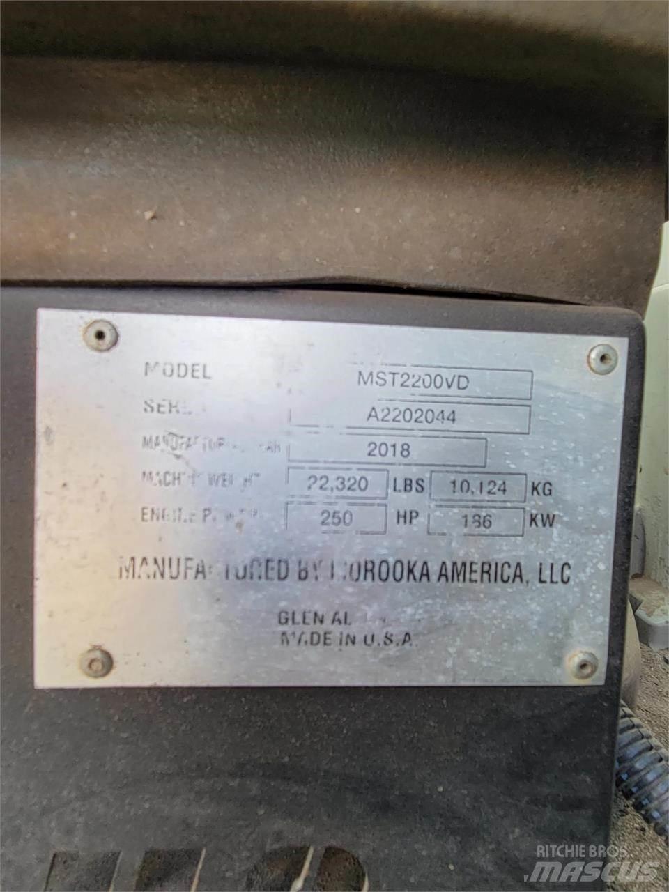 Morooka MST2200VD 履带式自卸车