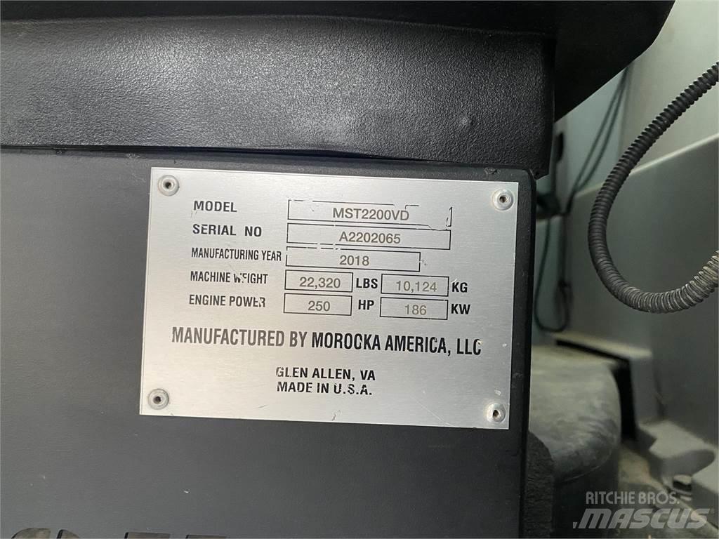 Morooka MST2200VD 履带式自卸车