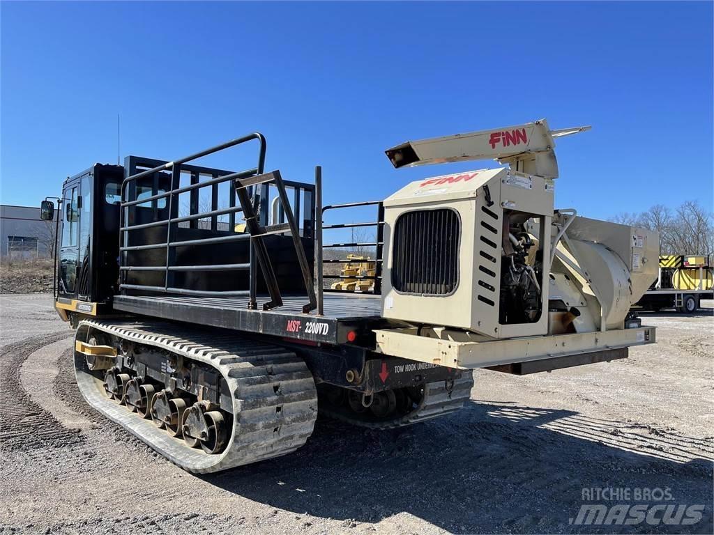 Morooka MST2200VD 履带式自卸车