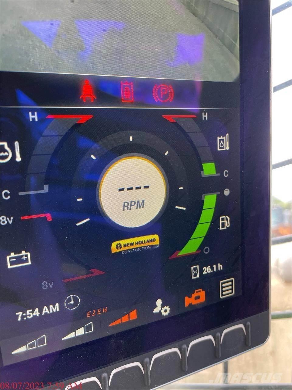New Holland C337 滑移装载机