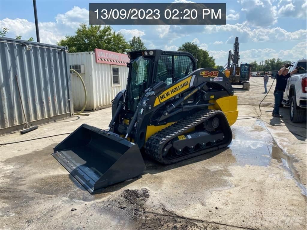 New Holland C345 滑移装载机