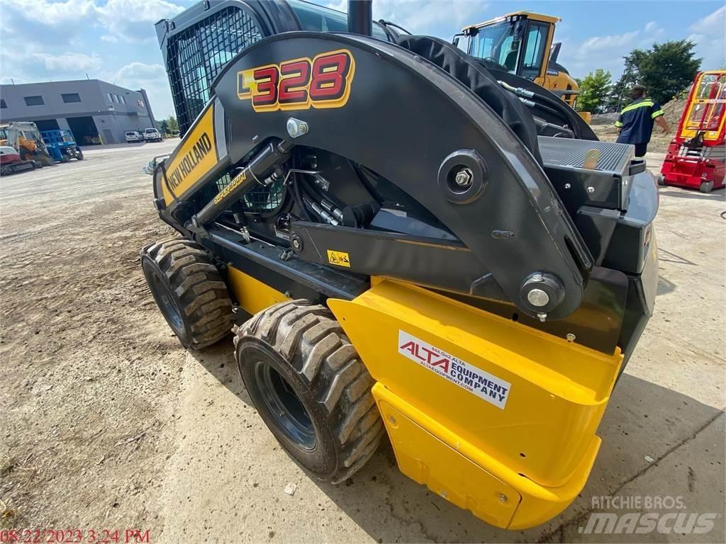 New Holland L328 滑移装载机