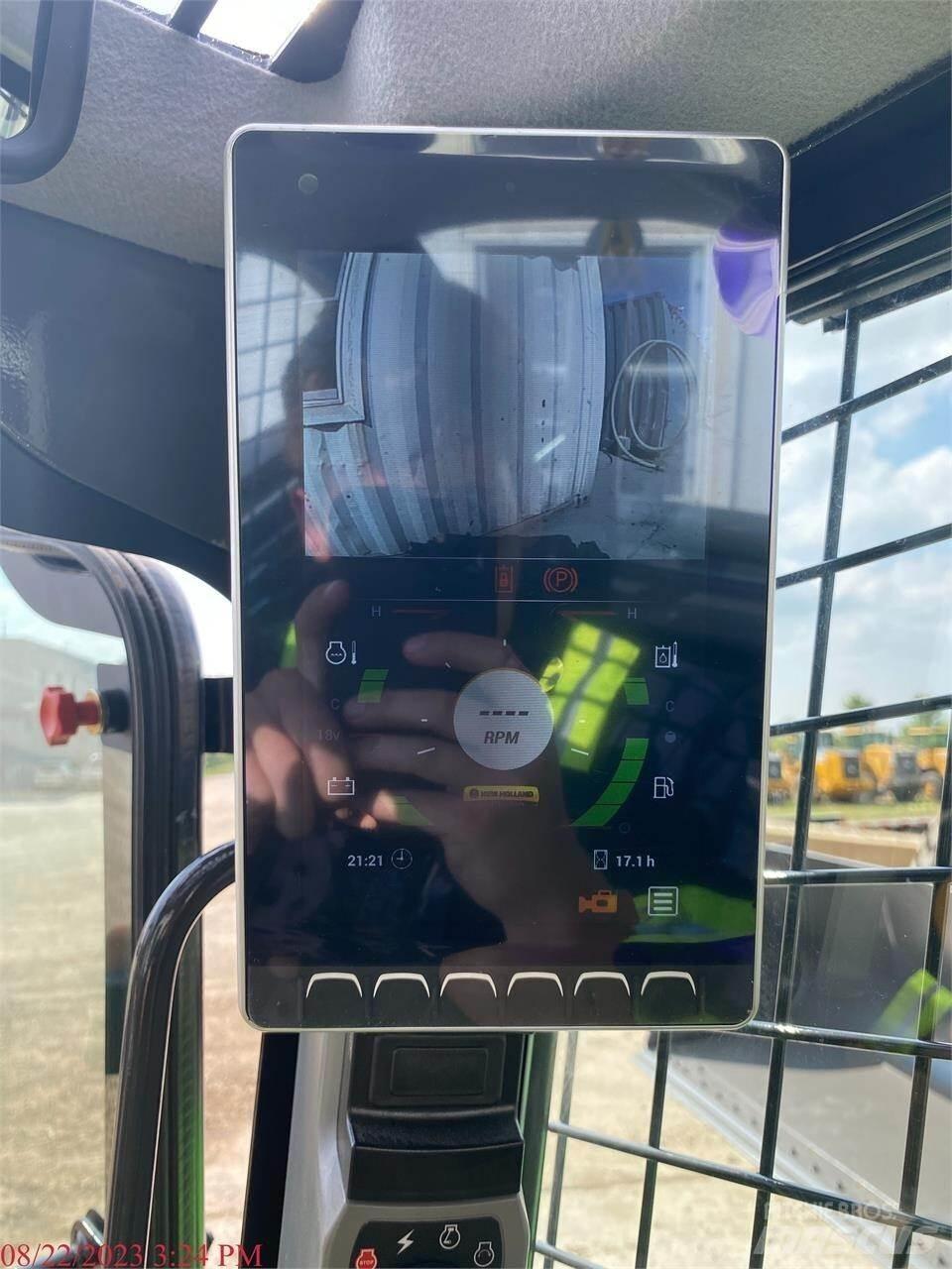 New Holland L328 滑移装载机