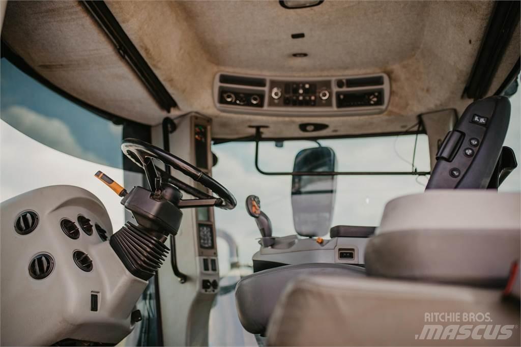 New Holland T9.645 拖拉机/农用车