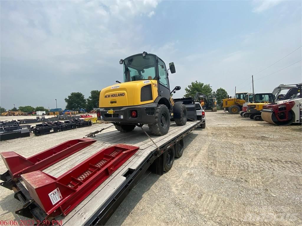 New Holland W50C 轮式装载机