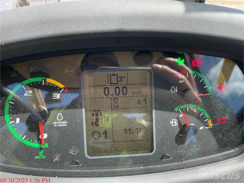New Holland W80C 轮式装载机