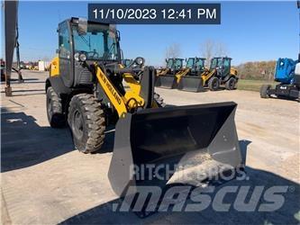 New Holland W80C 轮式装载机