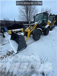 New Holland W80C 轮式装载机