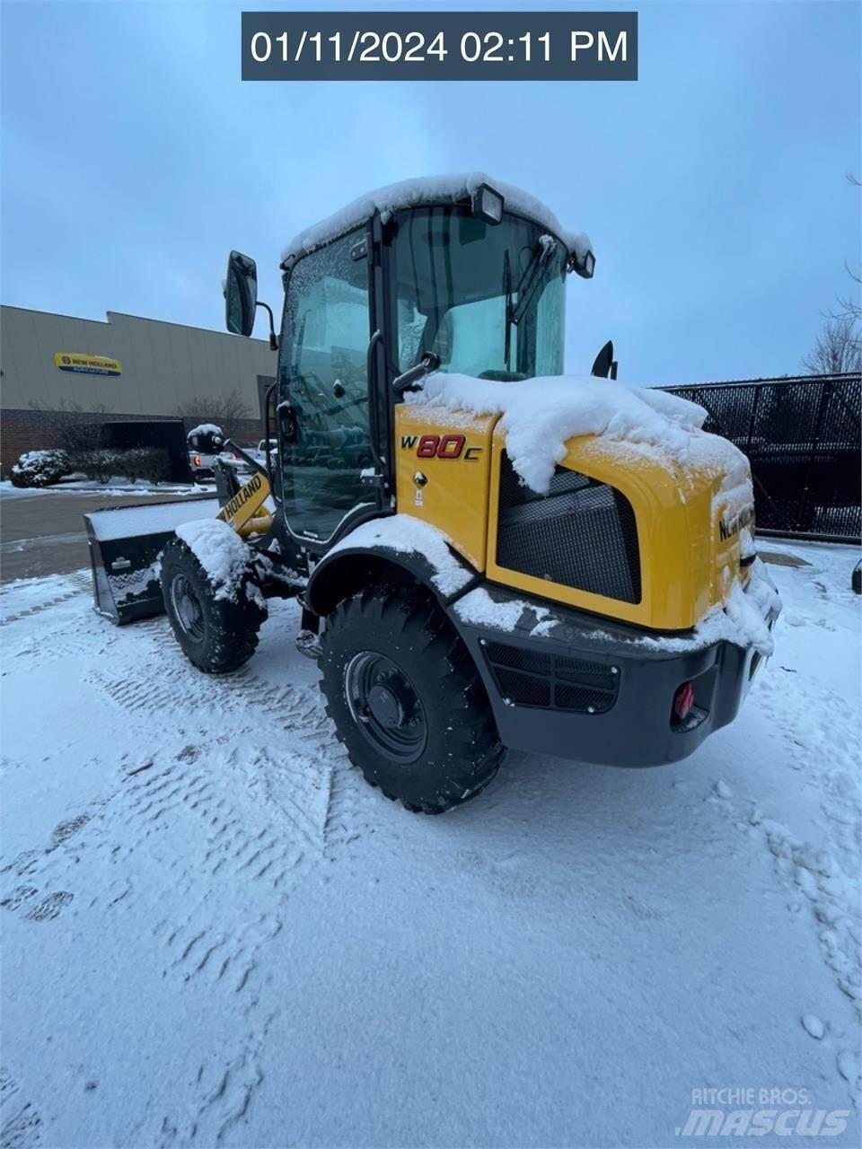 New Holland W80C 轮式装载机
