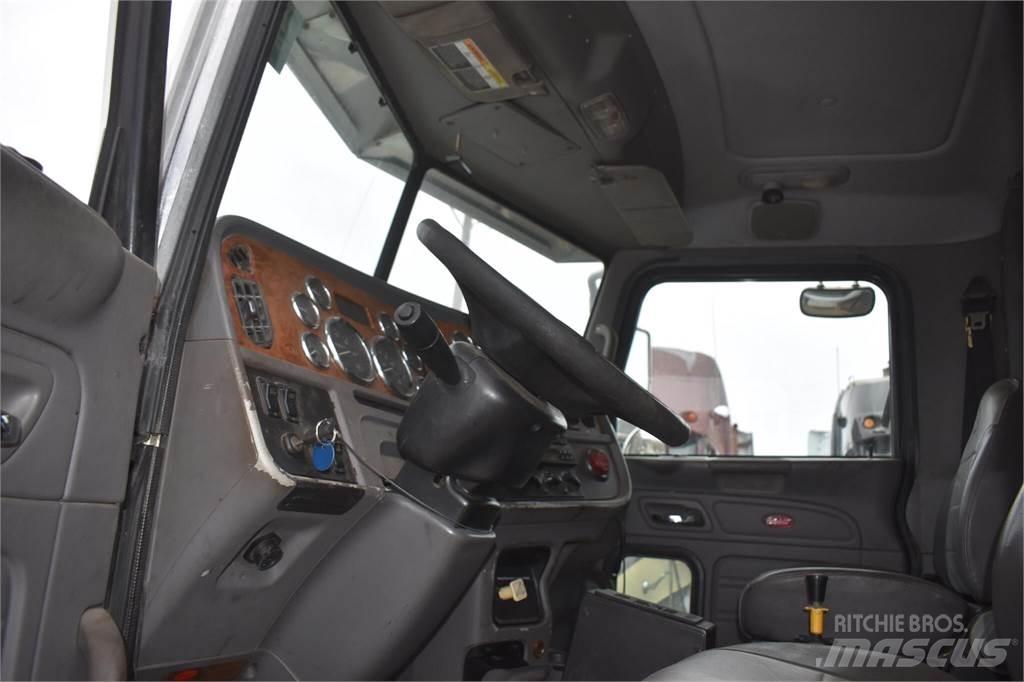 Peterbilt 365 自卸式货车