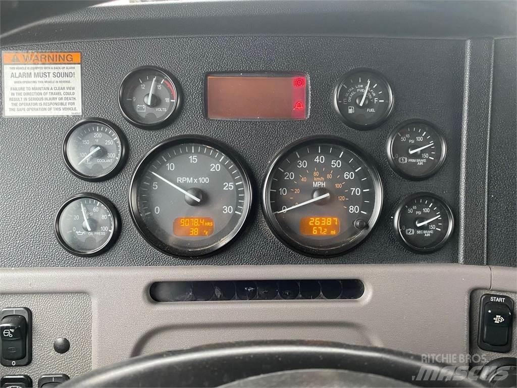 Peterbilt 367 建筑机械-其他