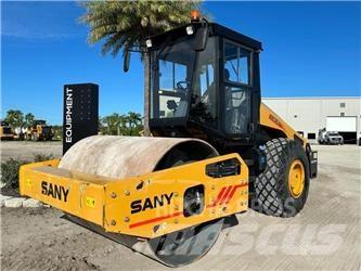 Sany SSR120C-8 双轮压路机
