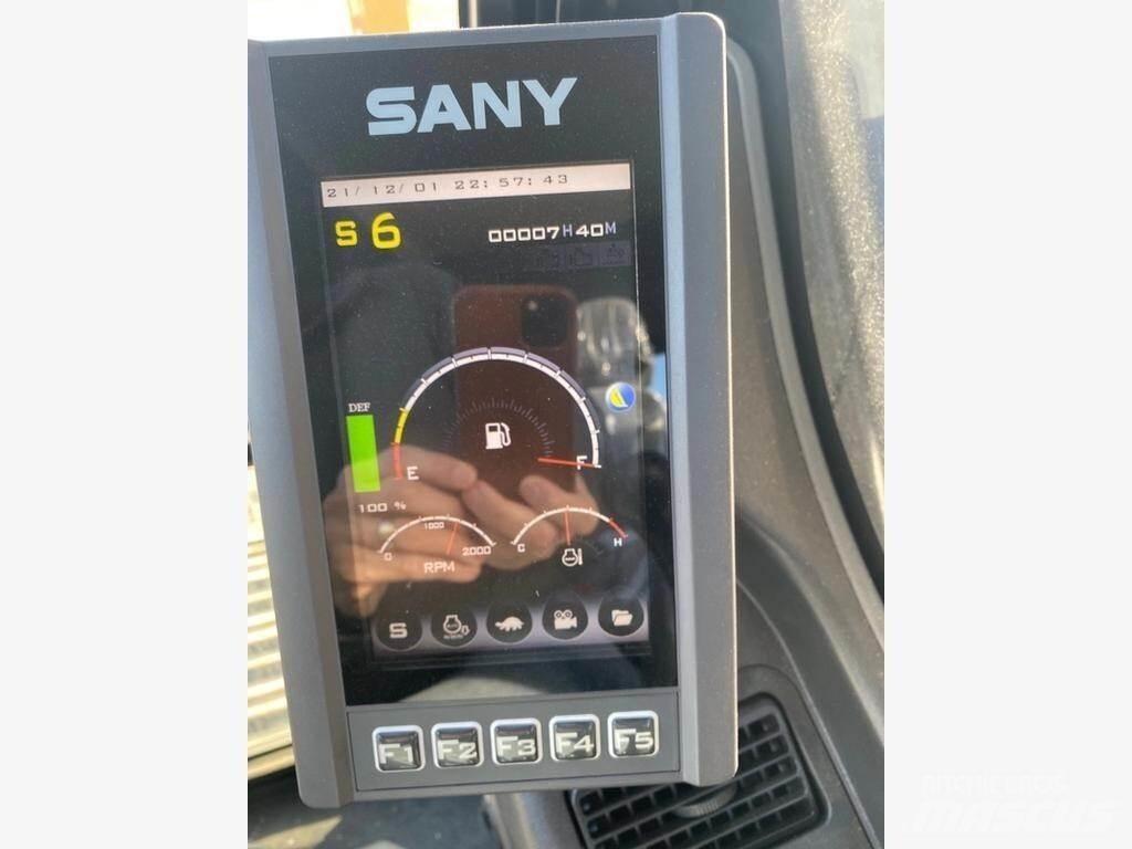 Sany SY215C LC 履带挖掘机