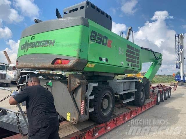 Sennebogen 830E 工业挖掘机