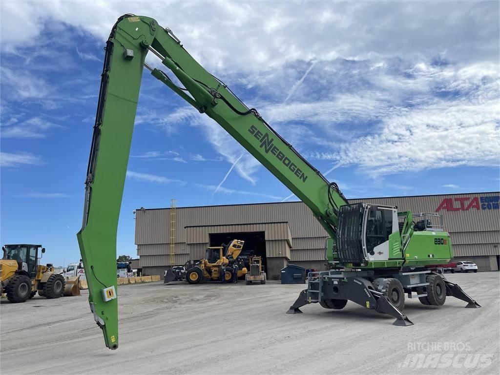 Sennebogen 830E 工业挖掘机