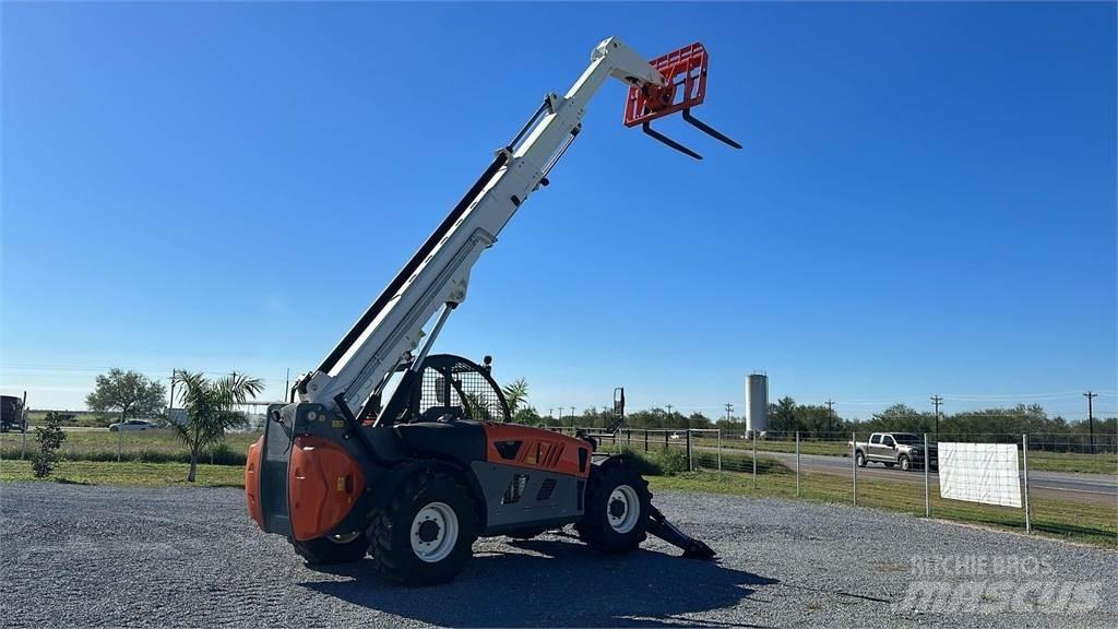 Snorkel SR9244 伸缩臂叉装车|叉装车