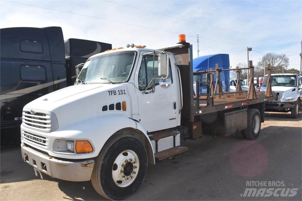 Sterling ACTERRA 自卸式货车