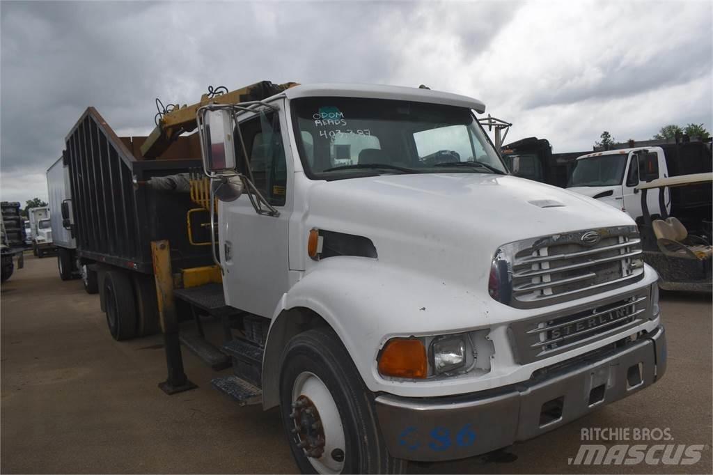 Sterling ACTERRA 起重车