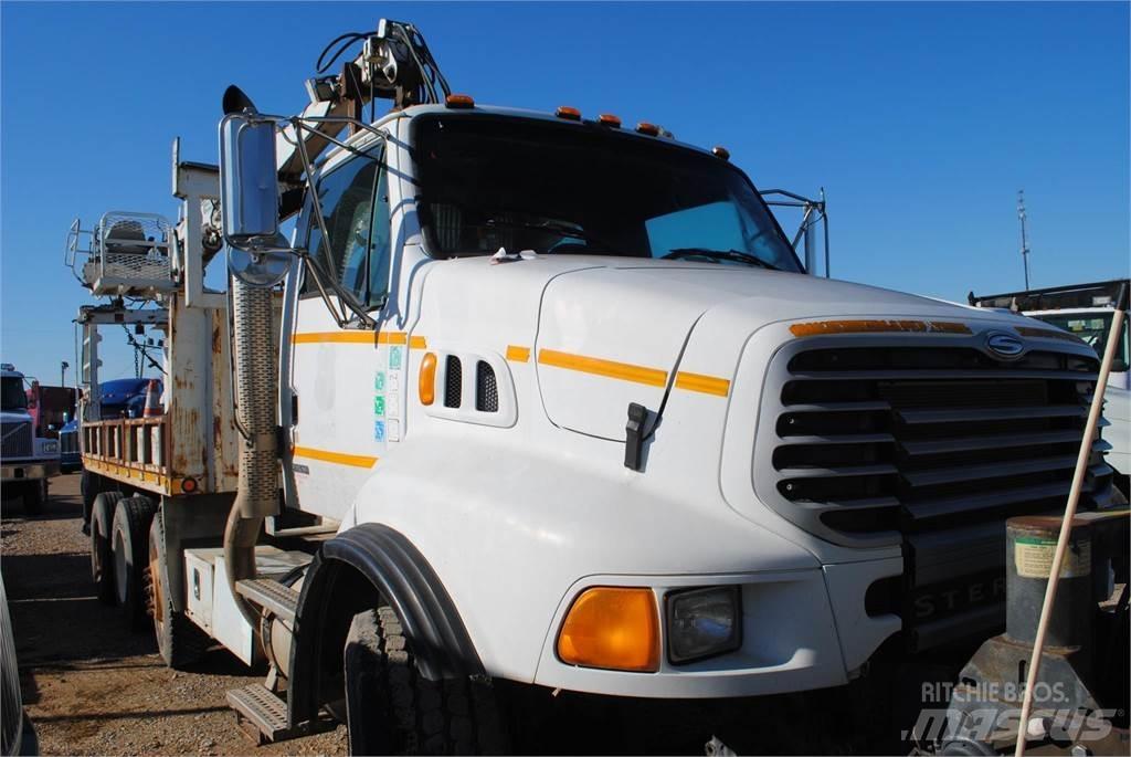 Sterling L8500 起重车