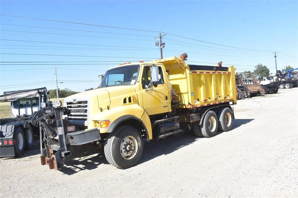 Sterling L8500 自卸式货车