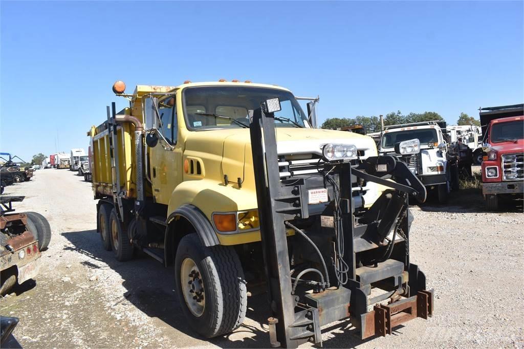 Sterling L8500 自卸式货车
