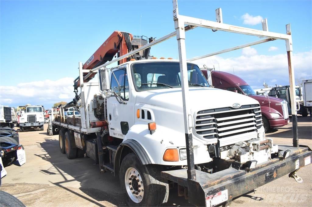 Sterling L8500 起重车