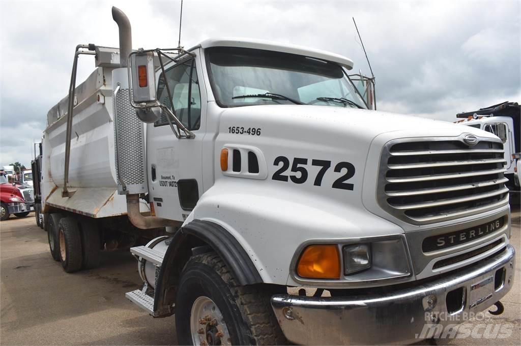 Sterling L9500 自卸式货车