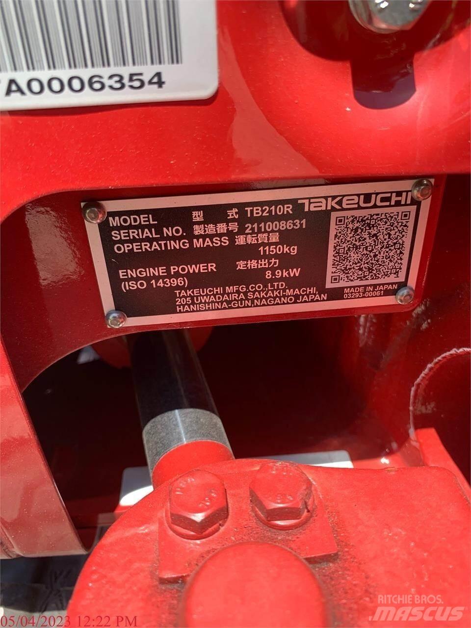 Takeuchi TB210R 小型挖掘机