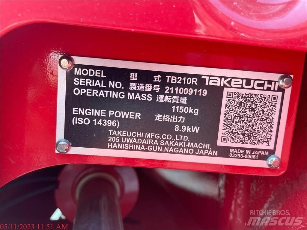 Takeuchi TB210R 小型挖掘机